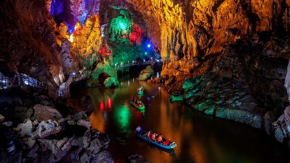 Tongtian Underground River Scenic Area