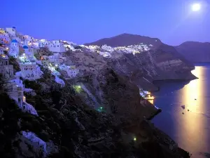 Santorini Fira-Oia tour 3-4h