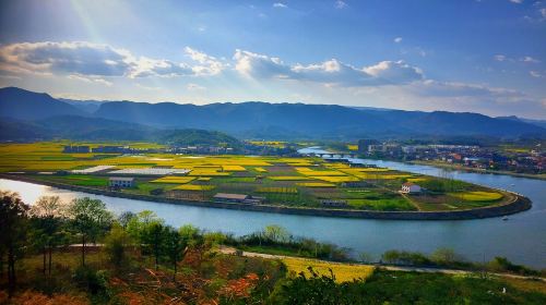 Huilongwan Sceneic Area