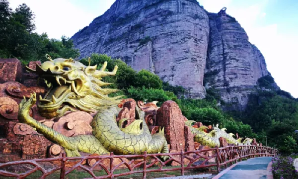 จุดชมวิวภูเขาหนานผู่ดัง