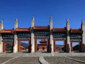 Private Day Trip to Huangyaguan Great Wall and Eastern Qing Tombs from Beijing