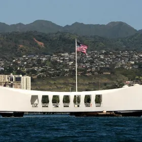 Day Trip From Kona to Oahu: Pearl Harbor & Honolulu City