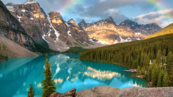 Excursión de un día al Parque Nacional Banff y Yoho · Lago Louise + Lago Esmeralda con servicio en chino/inglés opcional
