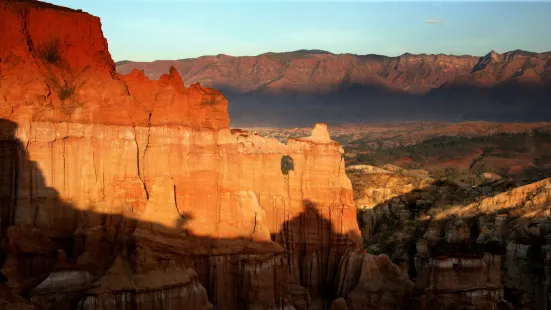 The Wumao Rock Forest (Hutiaoxia [Tiger Leaping Beach] Rock Forest)