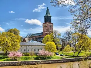 Helsinki Private Tour to Turku by VIP car and Personal Guide
