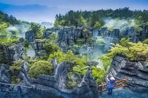 Enshi Suobuya Stone Forest Scenic Area