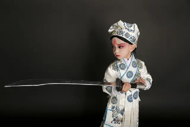 Chengdu Opera Costume Experience