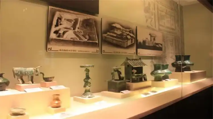 Hotels in der Nähe von Northwest Agriculture Plough Museum
