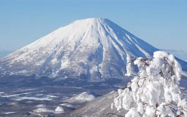 Hotels near Moiwa