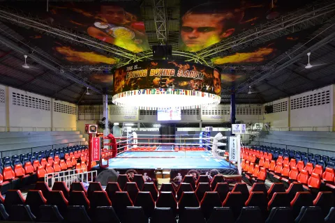 Patong Boxing Stadium Sainamyen