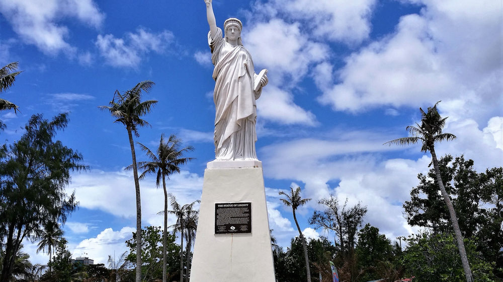 City Tour Underwater World Day Tour City Tour Two Lover S Point Underwater World Lunch Trip Com City Tour Underwater World Day Tour City Tour Two Lover S Point Underwater World Lunch Trip Com