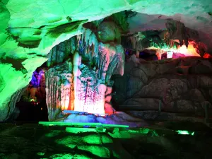 Luzhai Xiangqiao Karst National Geopark