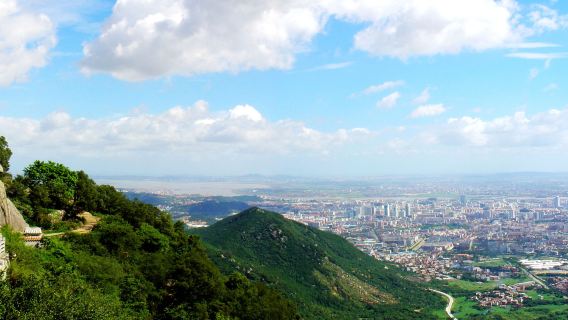 Private group private group one-day tour from Xiamen City to Quanzhou Qingyuan Mountain Laojunyan Kaiyuan Temple Overseas Transportation History Museum