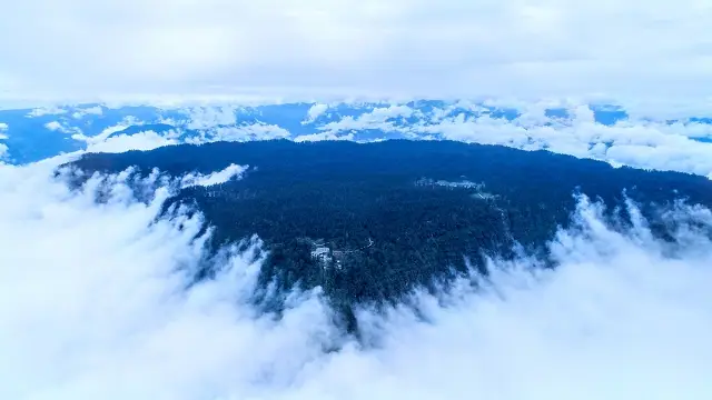 Sea of Clouds in Meishan