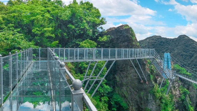 jue bi tian ti bo li zhan dao