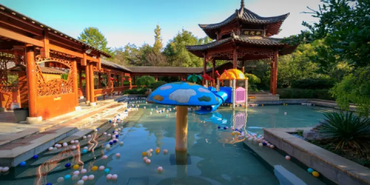 咸寧萬豪溫泉谷度假區