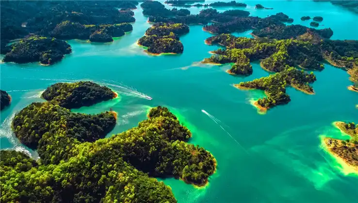 Hotels near Guanhu Island Scenic Spot of Mount Lu Xihai