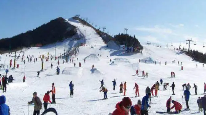 3_蓮花山滑雪場