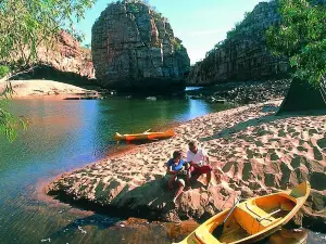Nitmiluk (Katherine) Gorge Canoe Adventure Tours