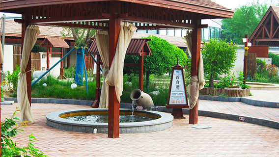 Mingquan Hot Spring