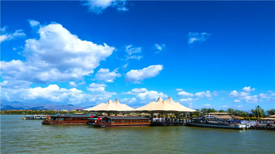2_Sand Lake