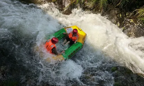 Longtan Gorge Drifting