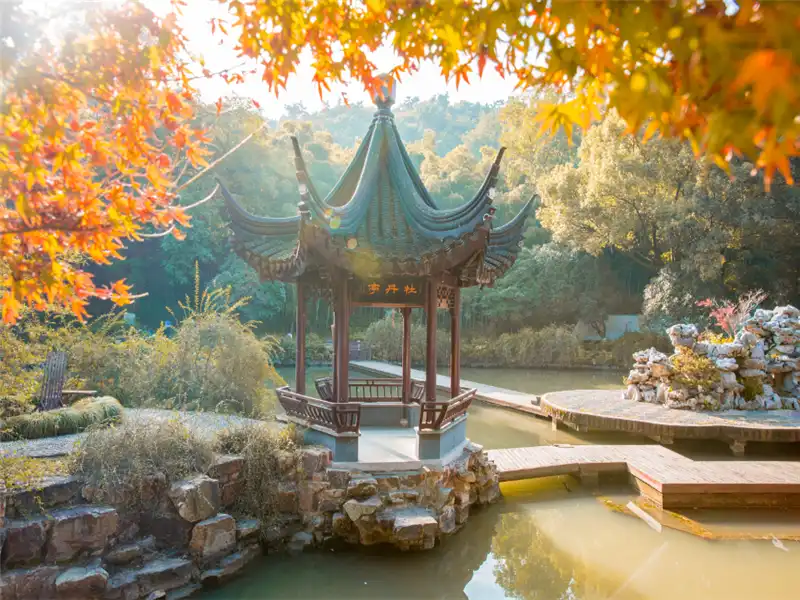 Hotels near Tinglin Garden