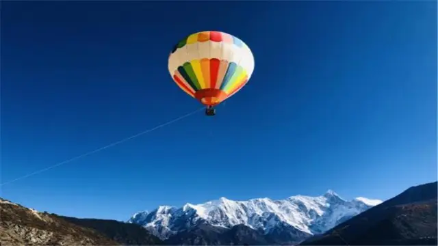 Hot Air Ballooning in Nyingchi