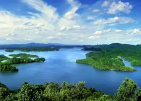 Xiannü (Fairy) Lake