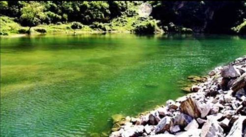 Baiyun Gorge Waterfalls