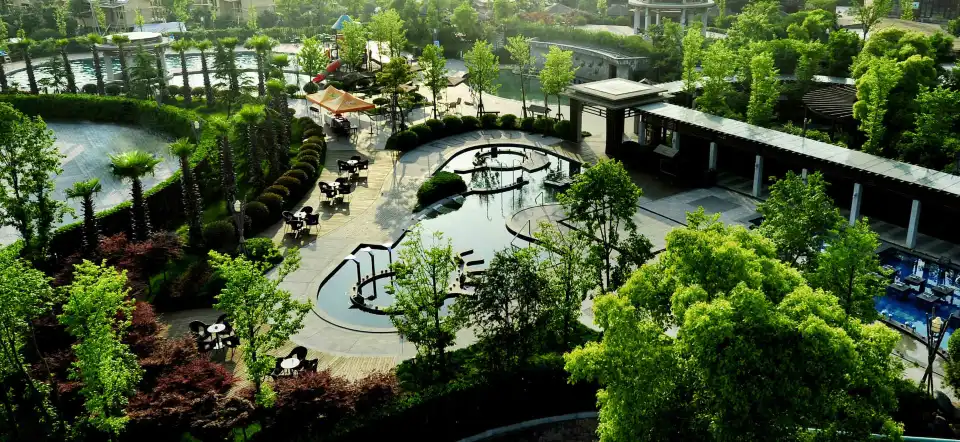 5_Phoenix Hotspring Resorts