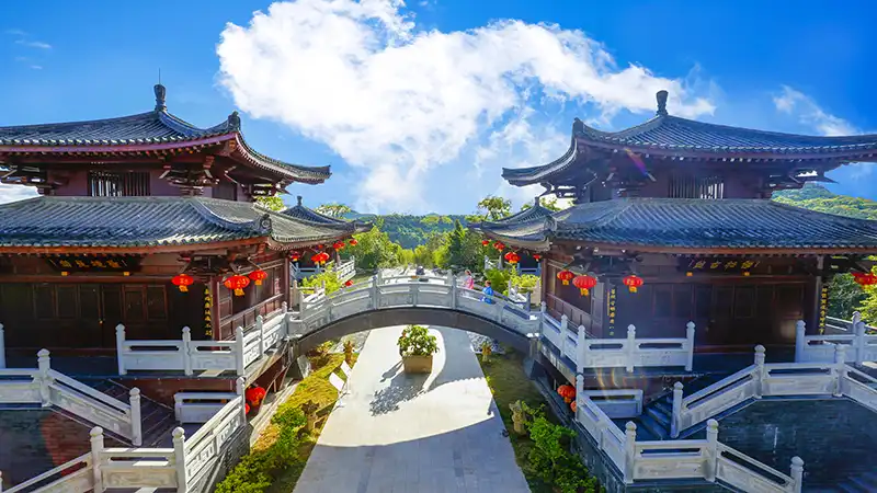 Hotels near Aoshan Mountain Holy Site