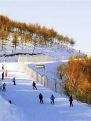 敖其灣滑雪場