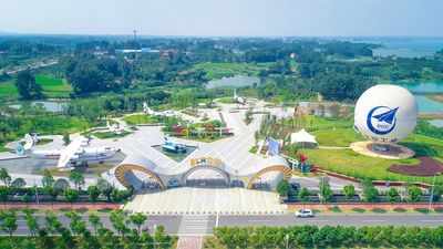 Jingmen Ai Feike Ji Ke Park