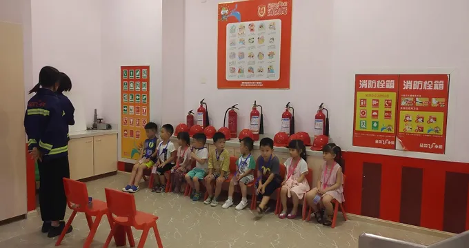 5_Town of the Eighth Day of the Week