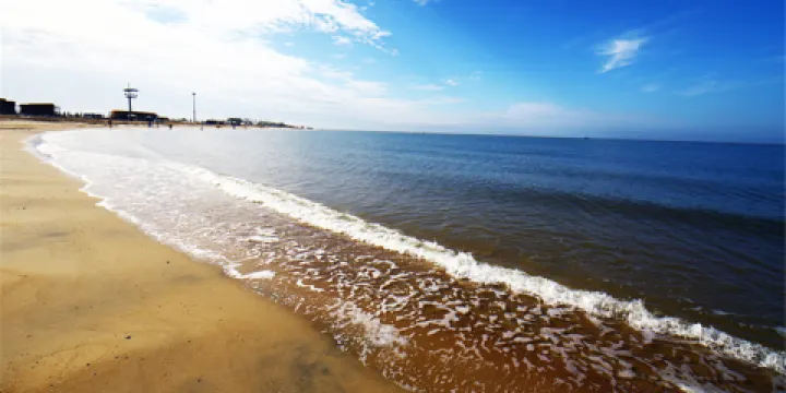 遼東灣金帛灘旅遊區