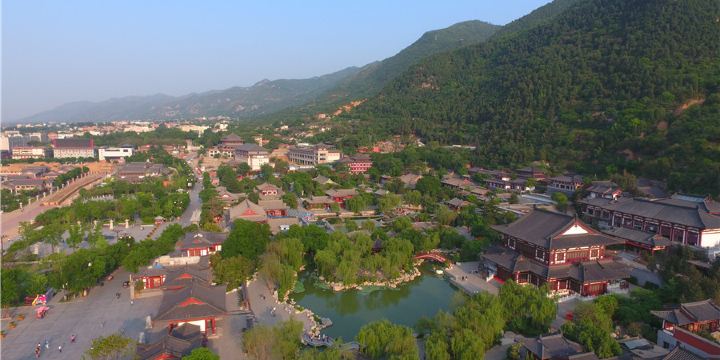Huaqing Palace