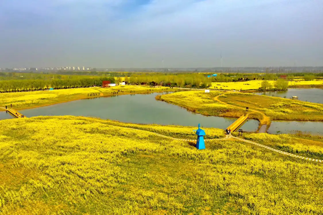 Hotels near Chenqiao Songyuan Lake Wetland Park