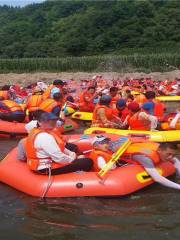 Zhuanshui Lake Rafting