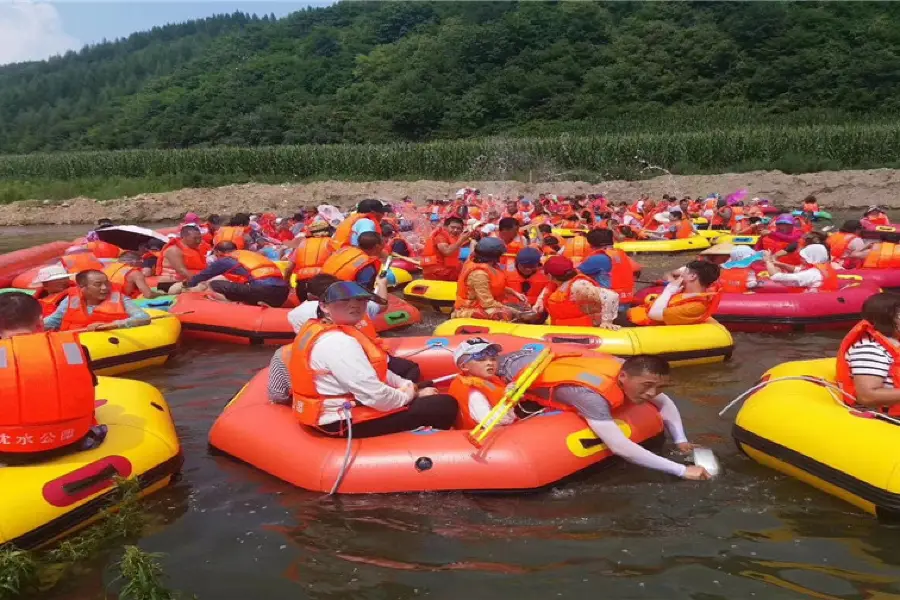 Zhuanshui Lake Rafting