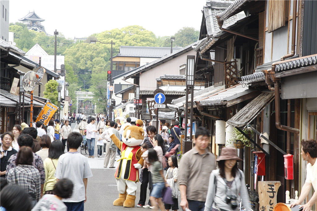 犬山城+東山植物動物園+星之丘Terrace一日遊