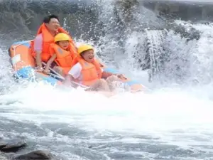 Yaoshan Water Rafting