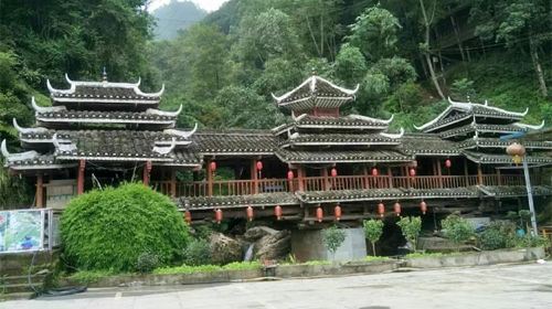 Yinshui Dong Village