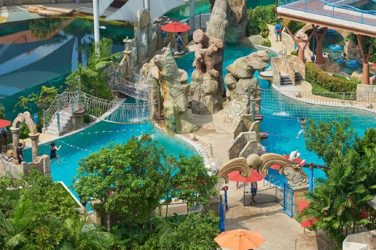 Adventure Cove Waterpark travel tips