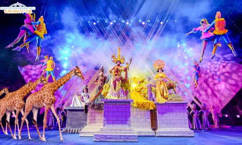 Chimelong International Circus