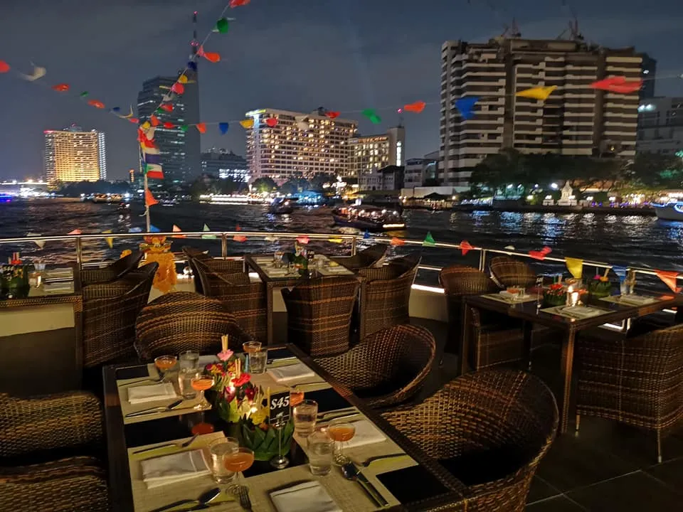 2_メリディアン クルーズ