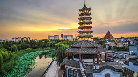 Jinan Fantawild Oriental Heritage attraction in Jinan