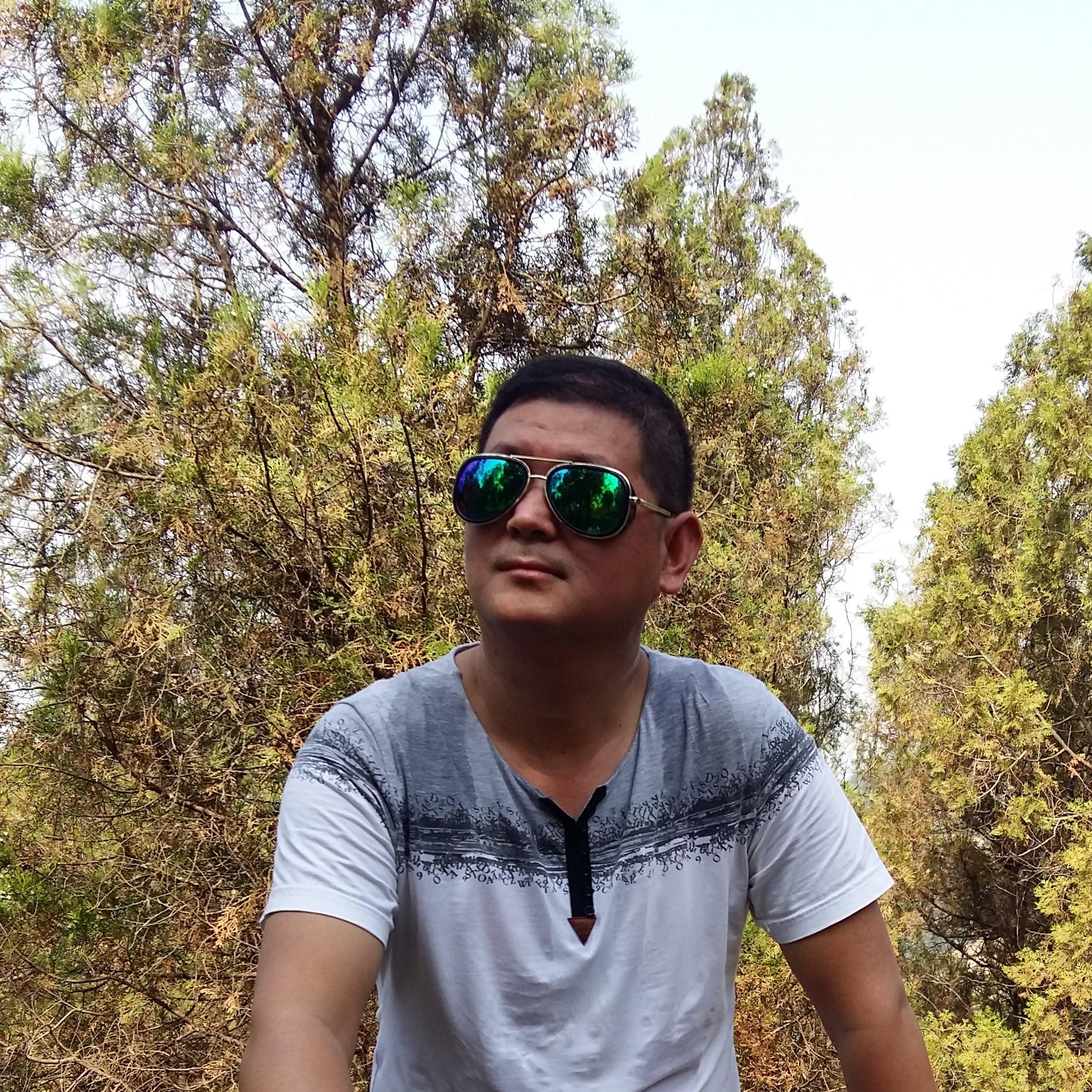 head-img