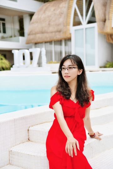 user-avatar