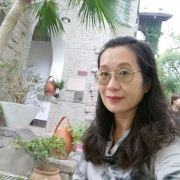 user-avatar